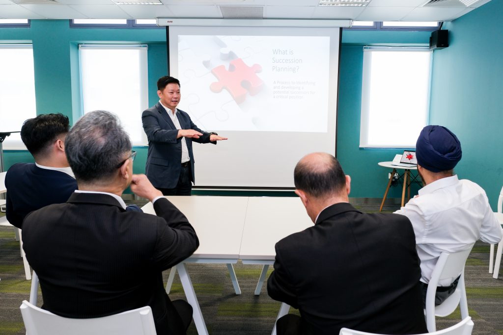 Corporate Trainer Corporate Trainer
